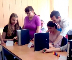 DOPOLEDNE VE STACIONÁŘI